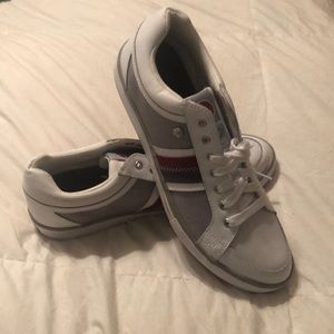 Men 10.5 Penguin Sneakers